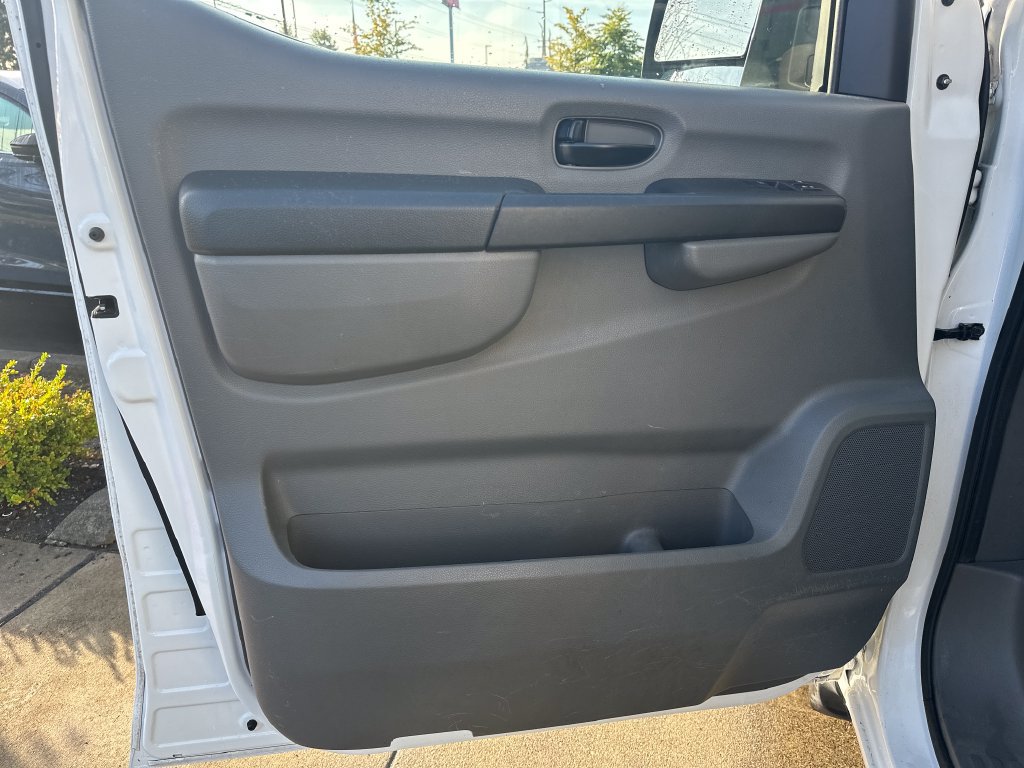 Used 2012 Nissan NV 3500 S w/ PWR Basic Pkg RWD image 11
