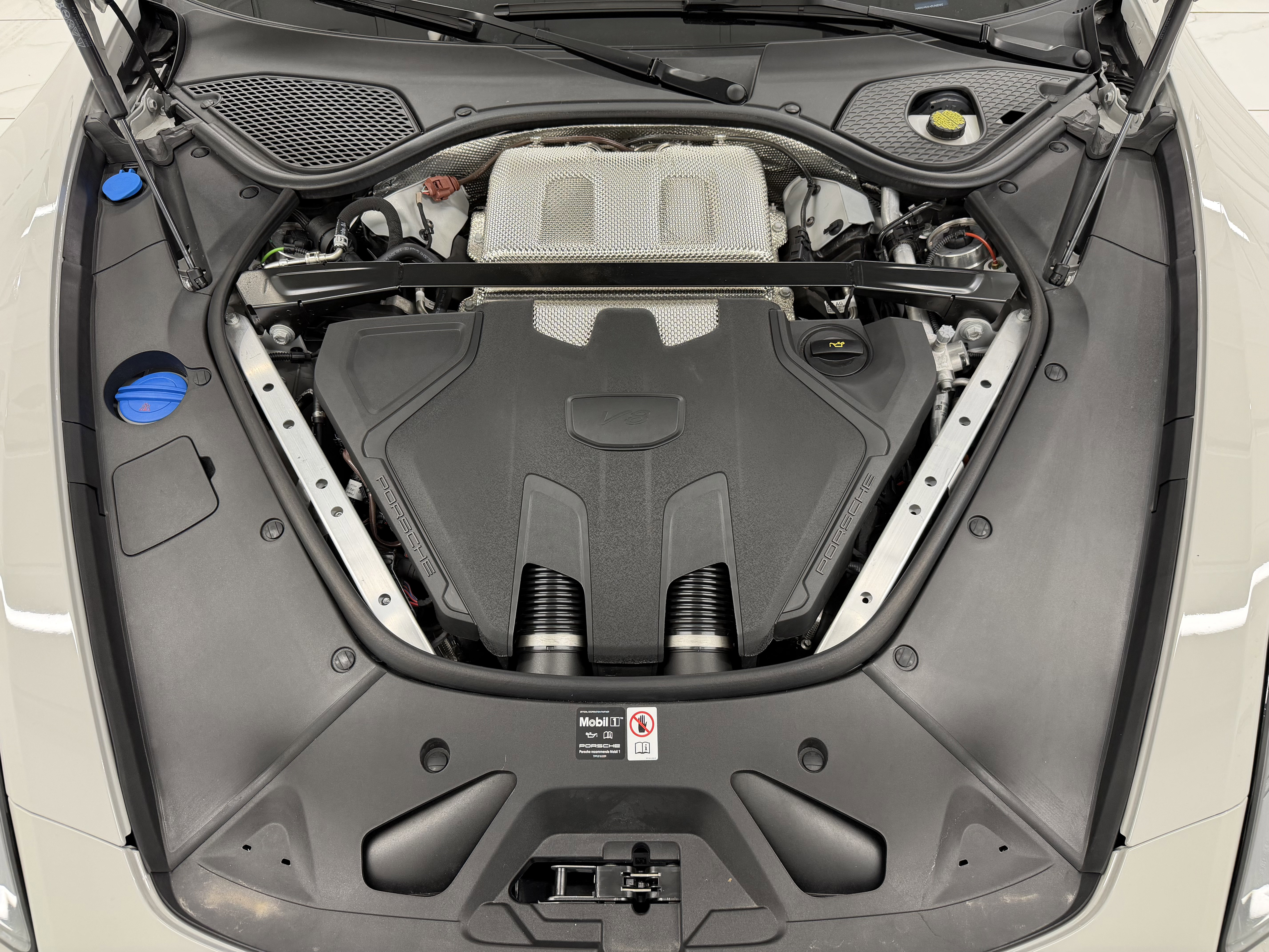 Used 2025 Porsche Panamera Turbo S image 63