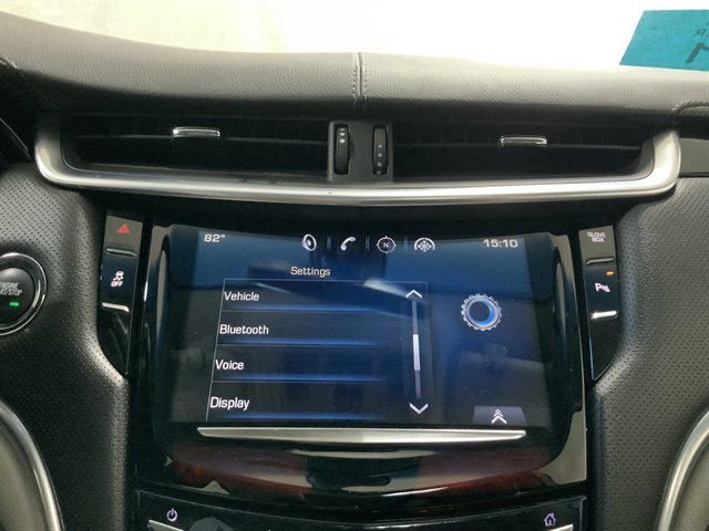 Used 2014 Cadillac XTS Luxury AWD/4WD image 32