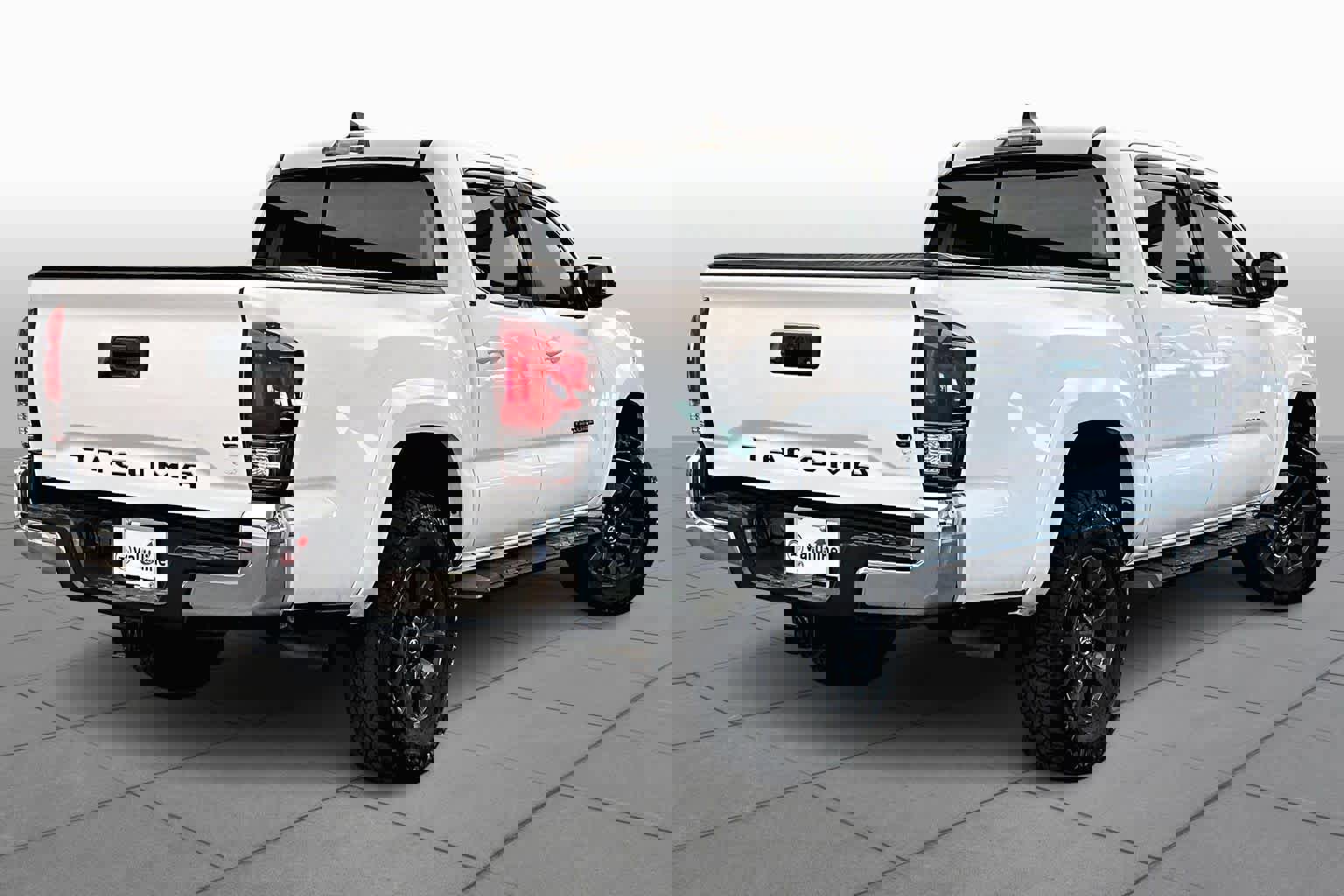 Used 2020 Toyota Tacoma SR5 image 13