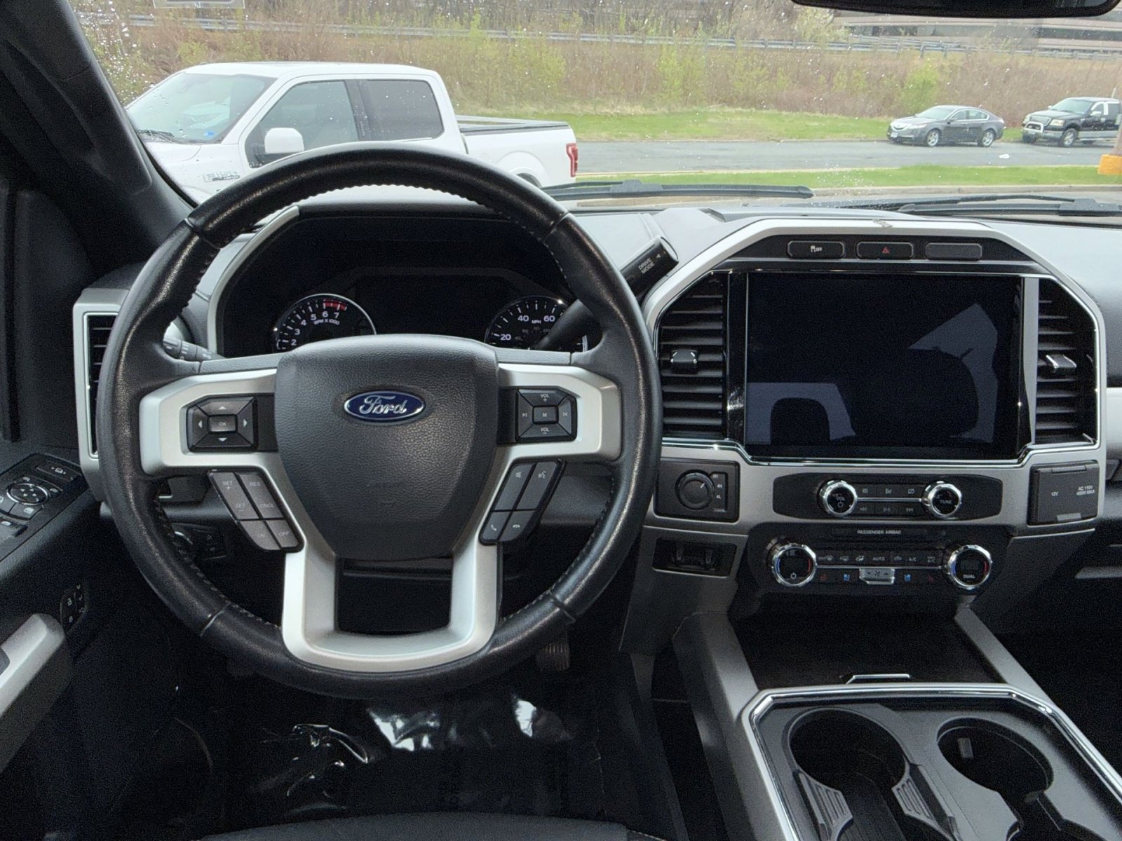 Used 2022 Ford F250 Lariat w/ Lariat Value Package image 16