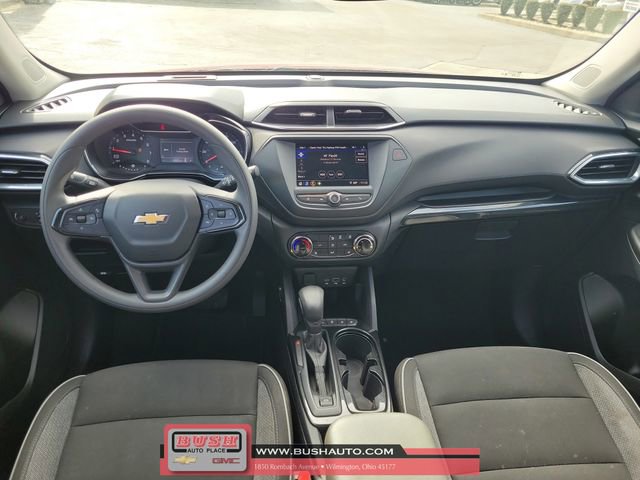 Used 2022 Chevrolet TrailBlazer LT w/ Driver Confidence Package image 10