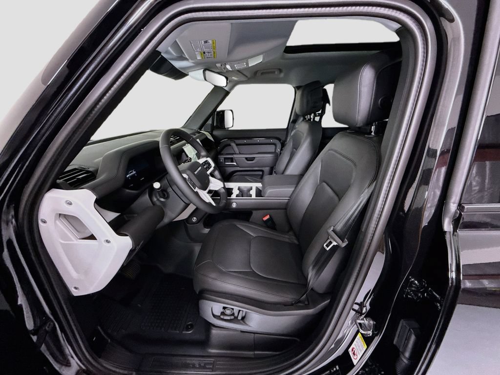 New 2026 Land Rover Defender 110 S AWD/4WD image 20