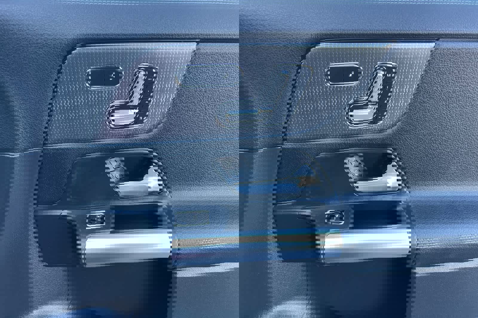 Used 2021 Mercedes-Benz GLA 250 4MATIC image 19