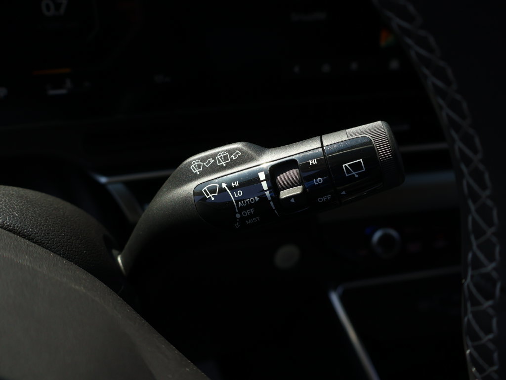 New 2027 Kia Carnival SX w/ Dark Edition Package FWD image 39