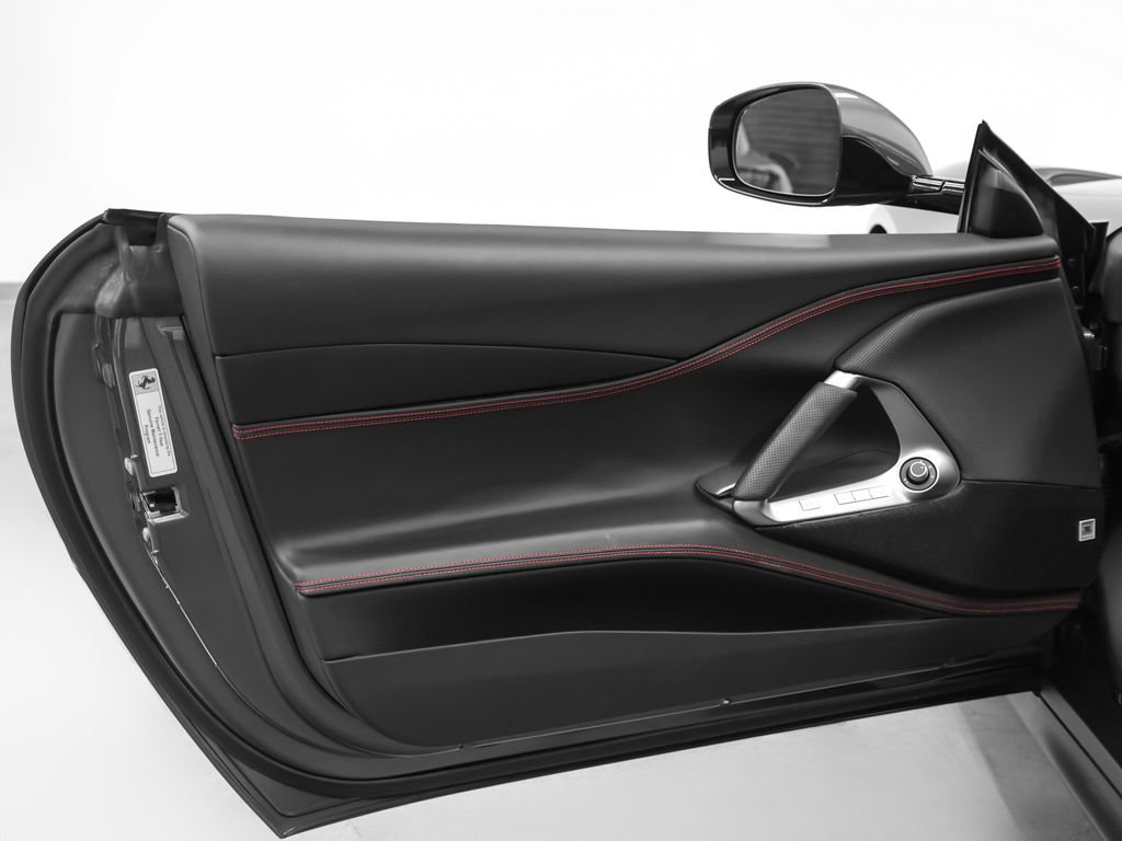 Certified 2018 Ferrari 812 Superfast image 72