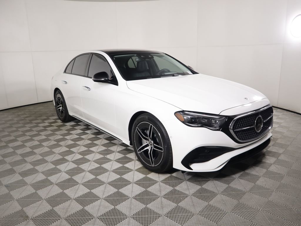 New 2026 Mercedes-Benz E 450 4MATIC Sedan image 3