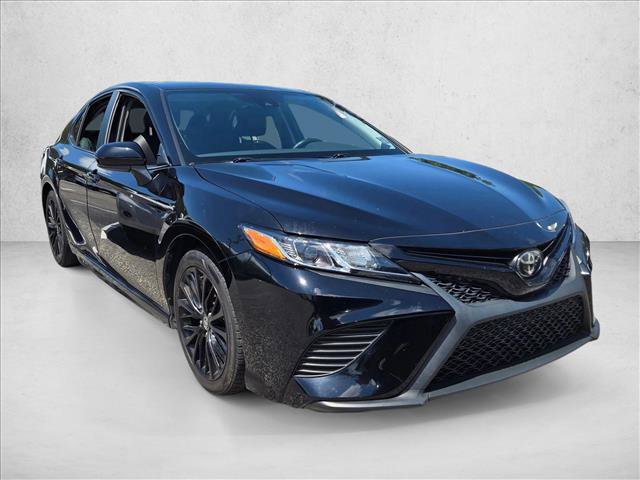 Used 2020 Toyota Camry SE AWD/4WD image 3