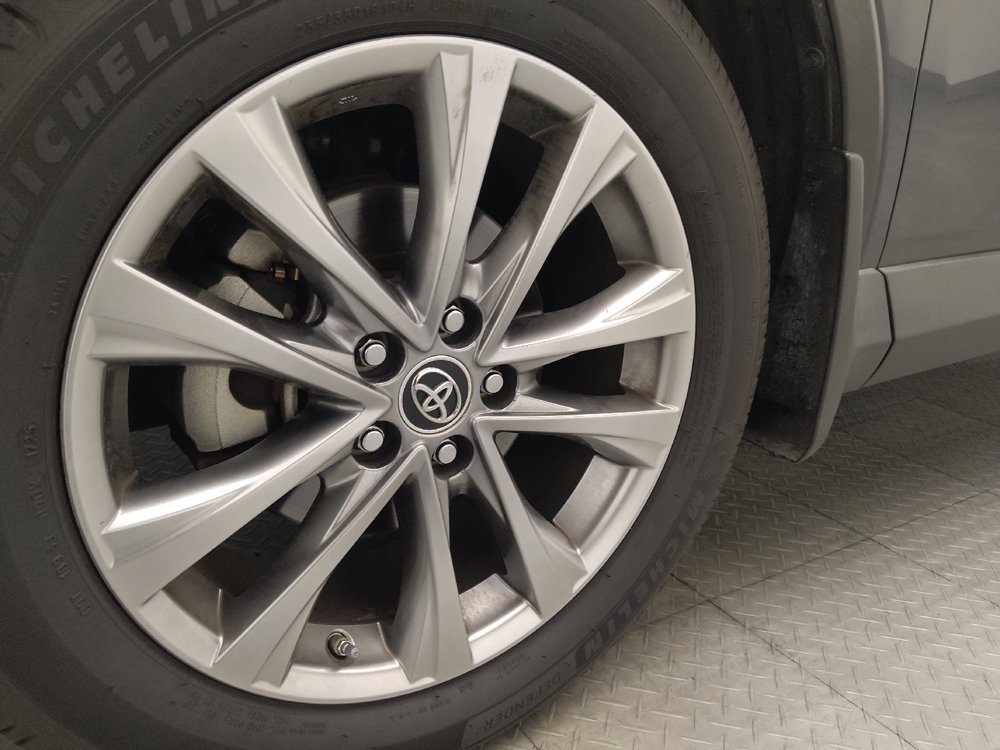 Used 2016 Toyota RAV4 Limited AWD/4WD image 31