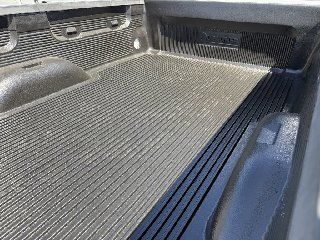 Used 2018 Chevrolet Silverado 2500 W/T AWD/4WD image 27