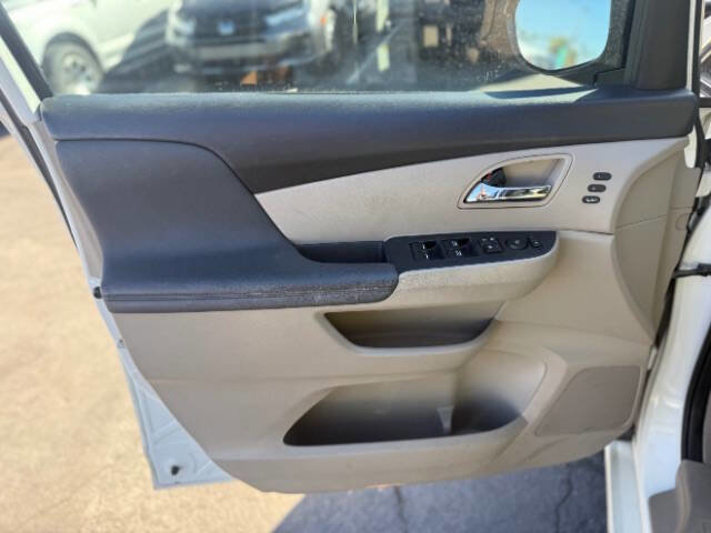 Used 2015 Honda Odyssey Touring image 10