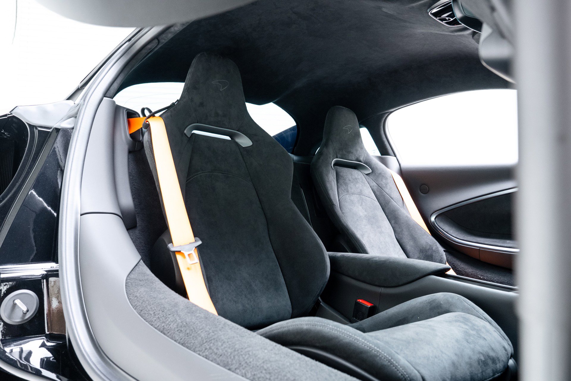 Used 2026 McLaren Artura image 31