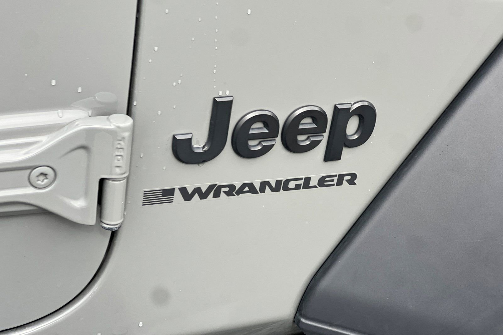 Used 2023 Jeep Wrangler Sport image 26