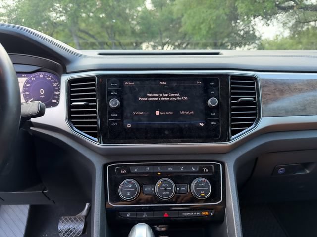 Used 2018 Volkswagen Atlas SEL Premium AWD/4WD image 14