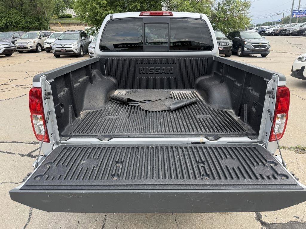 Used 2019 Nissan Frontier SV AWD/4WD image 8