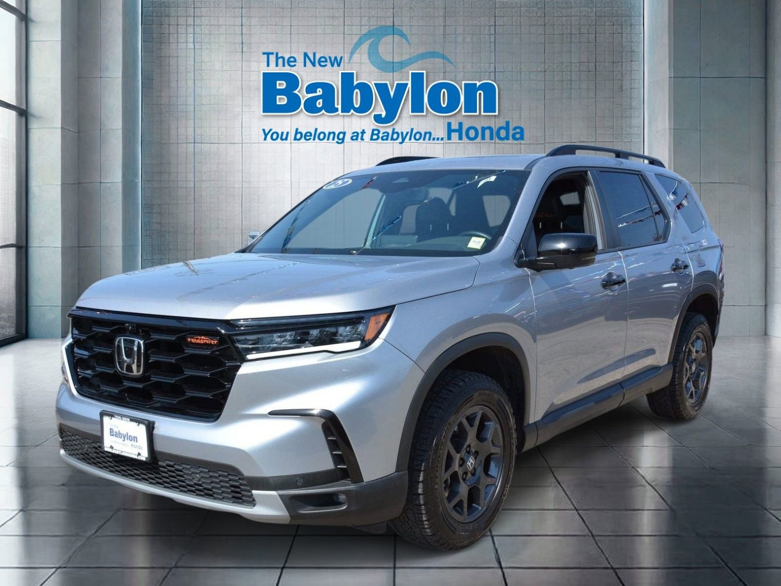 Used 2025 Honda Pilot TrailSport image 1