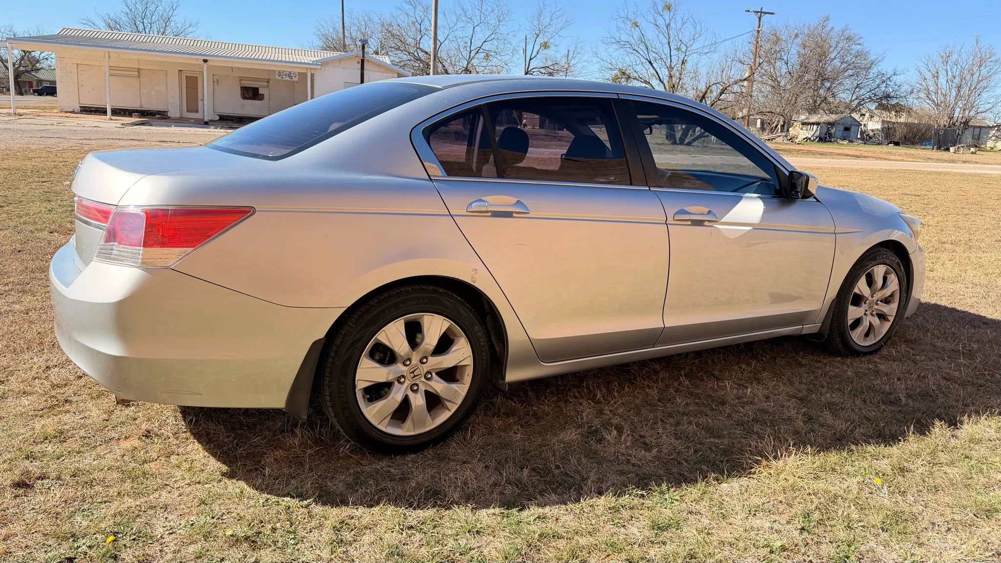 Used 2011 Honda Accord EX image 10