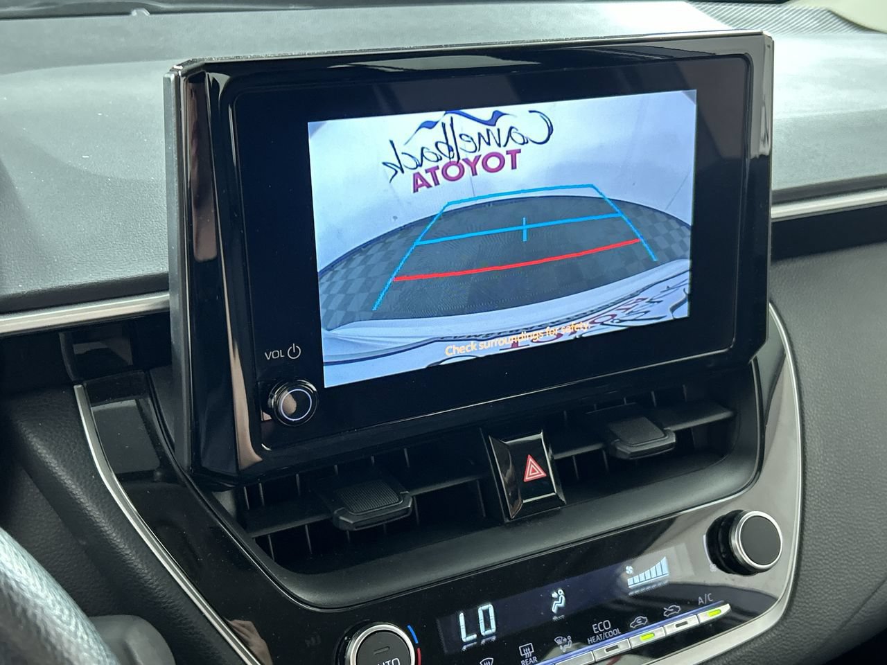 Used 2025 Toyota Corolla LE FWD image 18