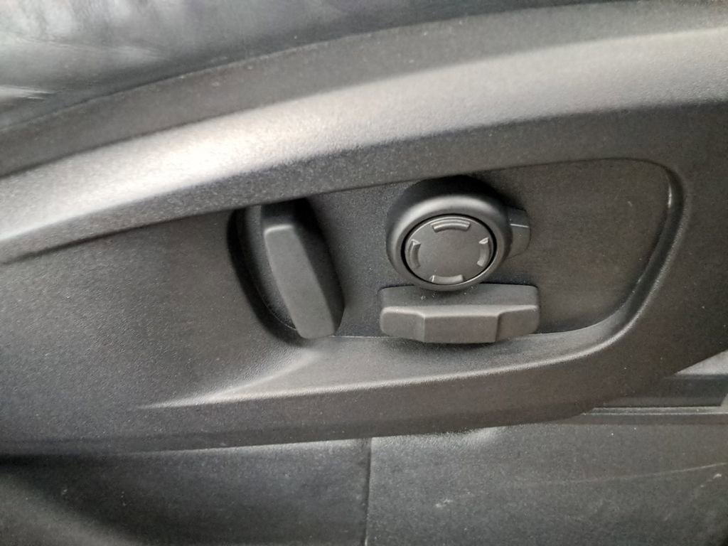 Used 2020 Land Rover Defender 110 HSE AWD/4WD image 20