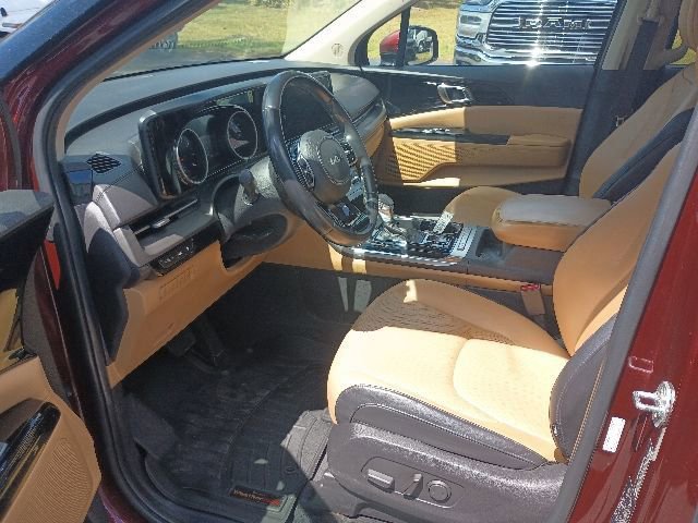 Used 2022 Kia Carnival EX FWD image 10