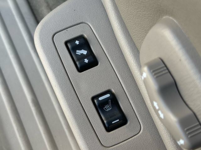 Used 2004 Nissan Quest SE w/ (SEA) Seat Pkg FWD image 31