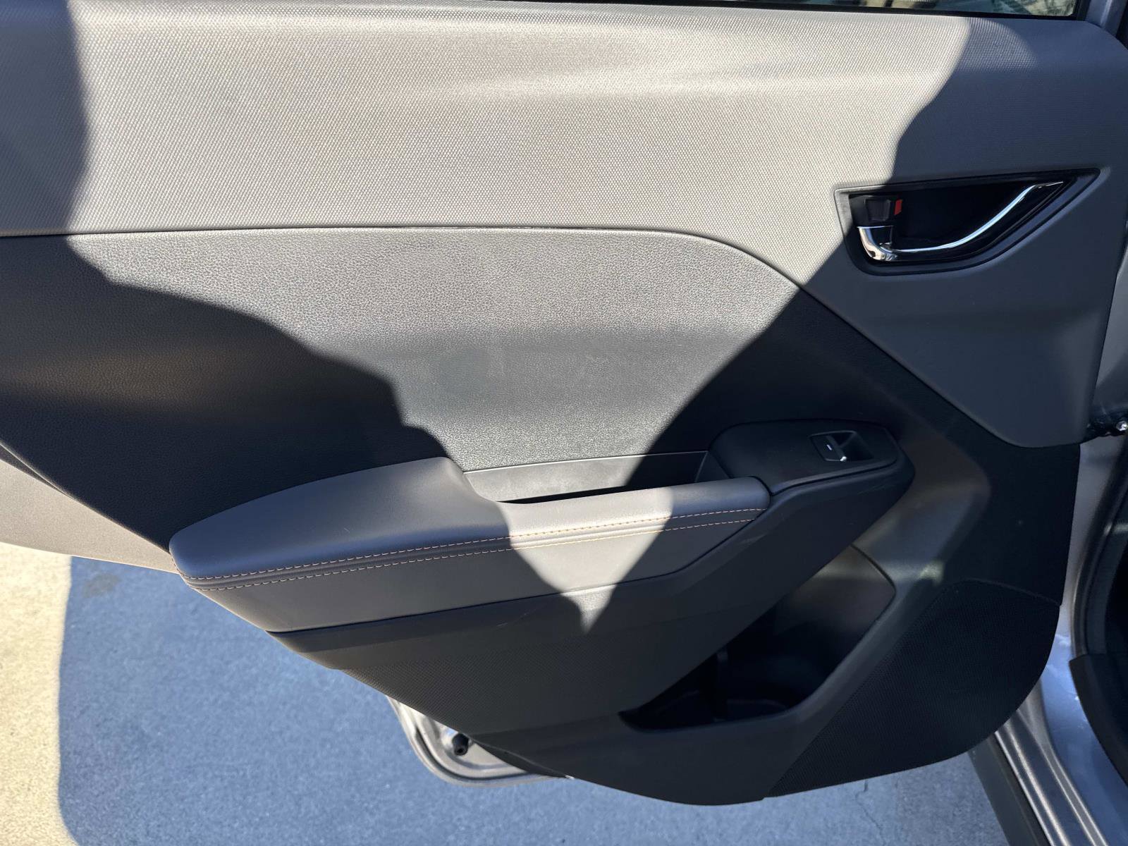 Certified 2025 Subaru Crosstrek 2.5i Limited w/ Crosstrek Mirror Package image 11