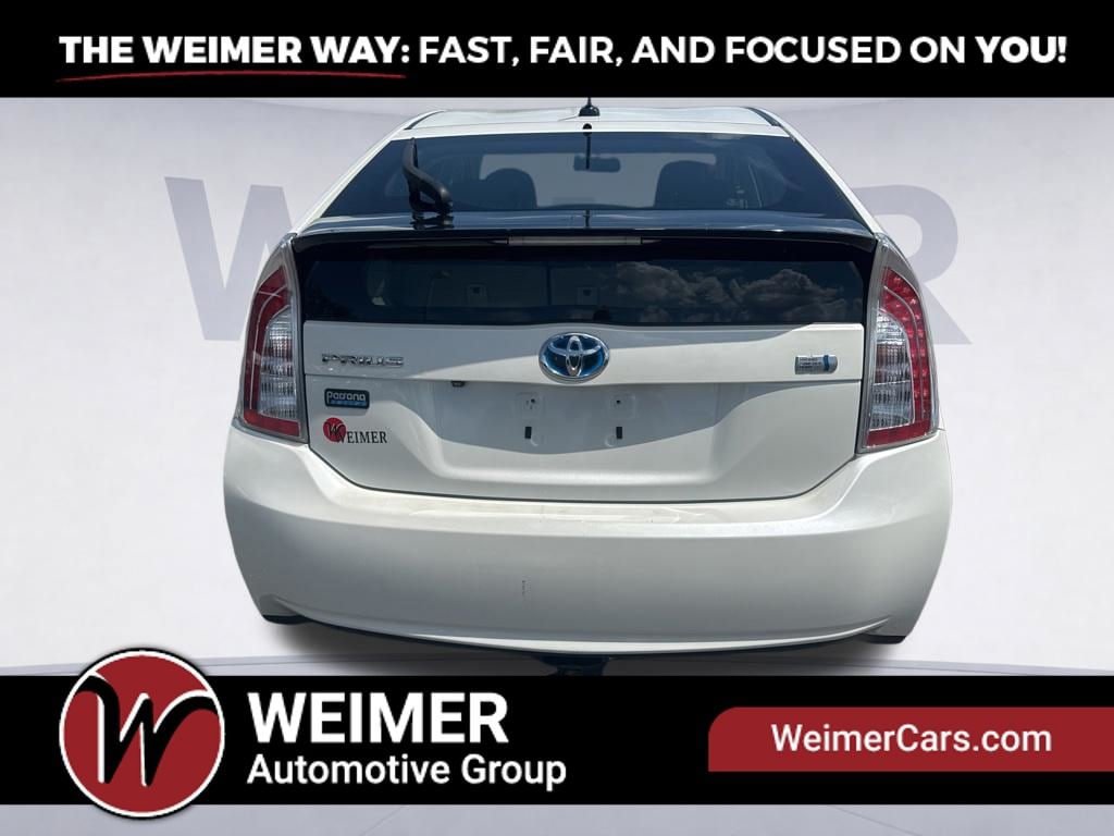 Used 2015 Toyota Prius Persona Series FWD image 5