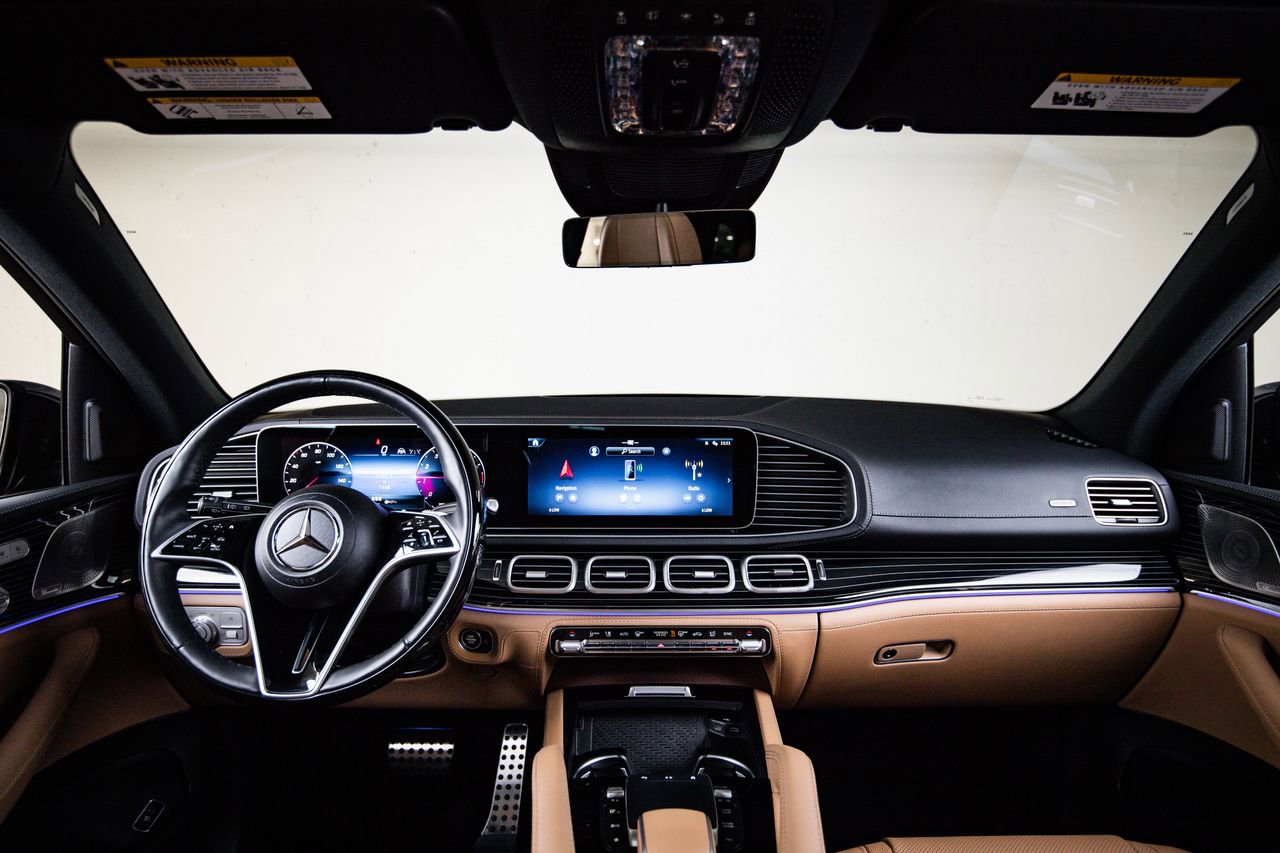 Used 2024 Mercedes-Benz GLS 580 4MATIC image 25