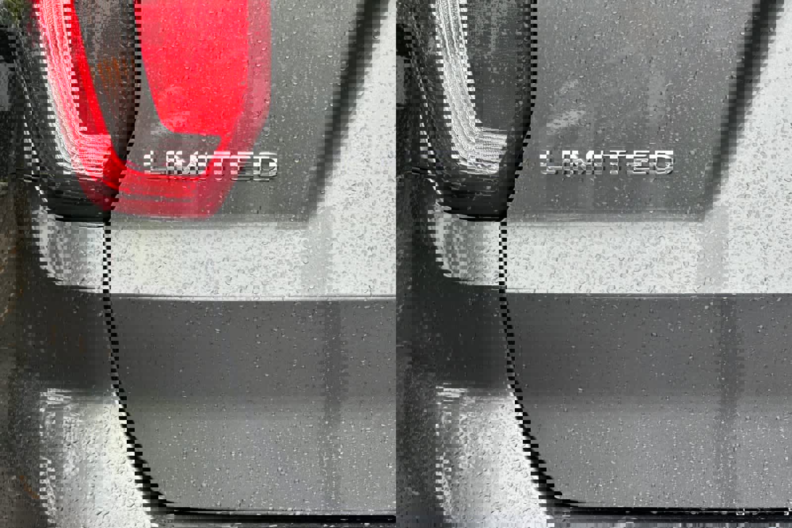 Used 2016 Ford Explorer Limited image 28