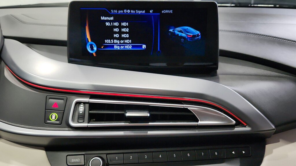 Used 2014 BMW i8 AWD/4WD image 33