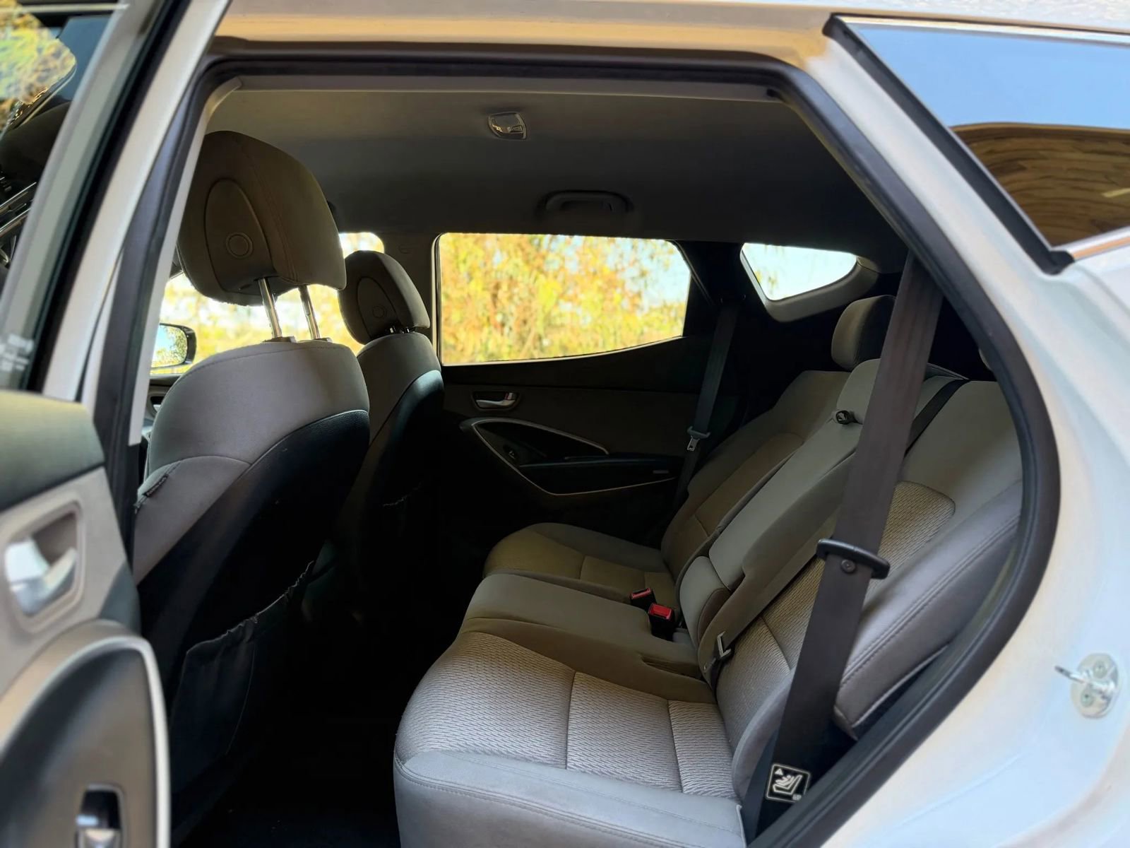 Used 2016 Hyundai Santa Fe Sport image 19