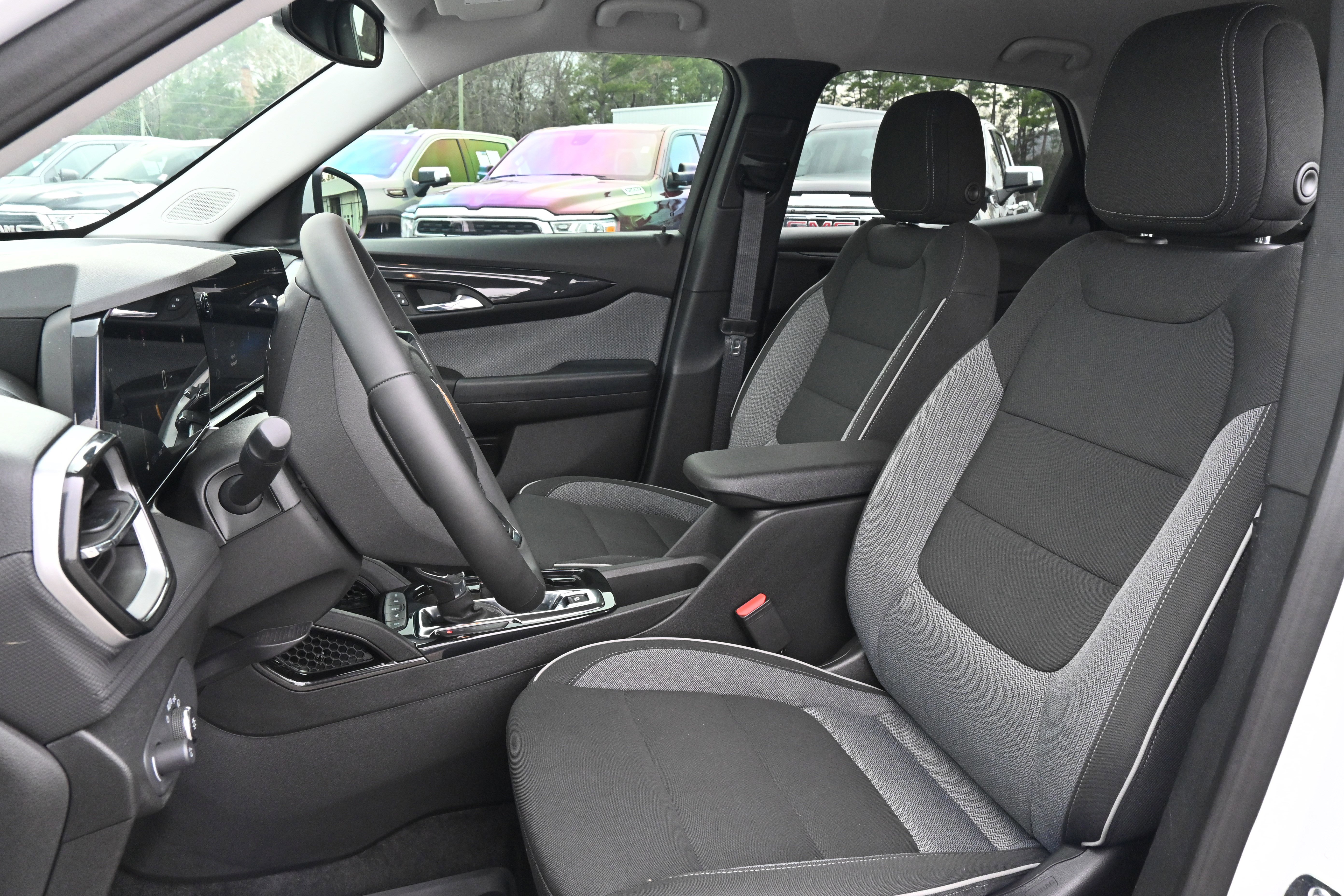 Used 2026 Chevrolet TrailBlazer LT w/ Convenience Package image 7