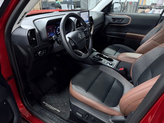 Used 2024 Ford Bronco Sport Outer Banks AWD/4WD image 17