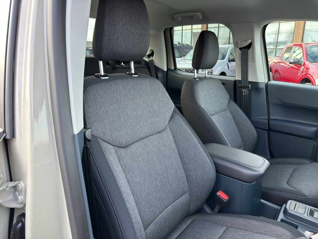 New 2025 Ford Maverick XLT w/ XLT Luxury Package image 36