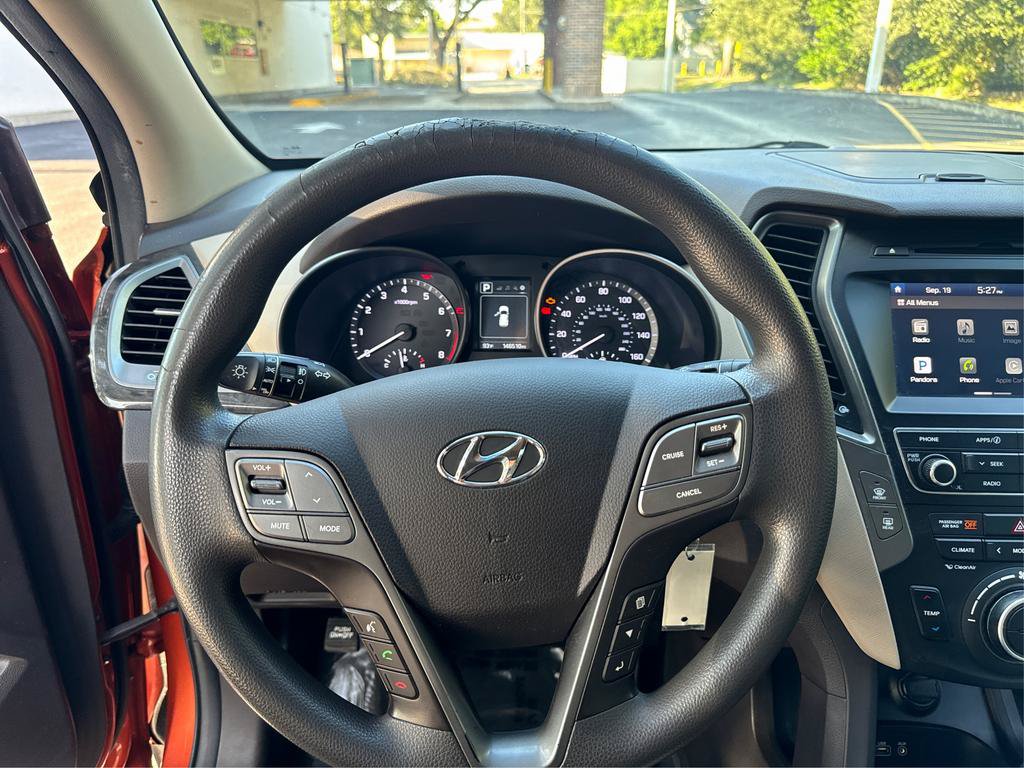 Used 2017 Hyundai Santa Fe Sport FWD image 18