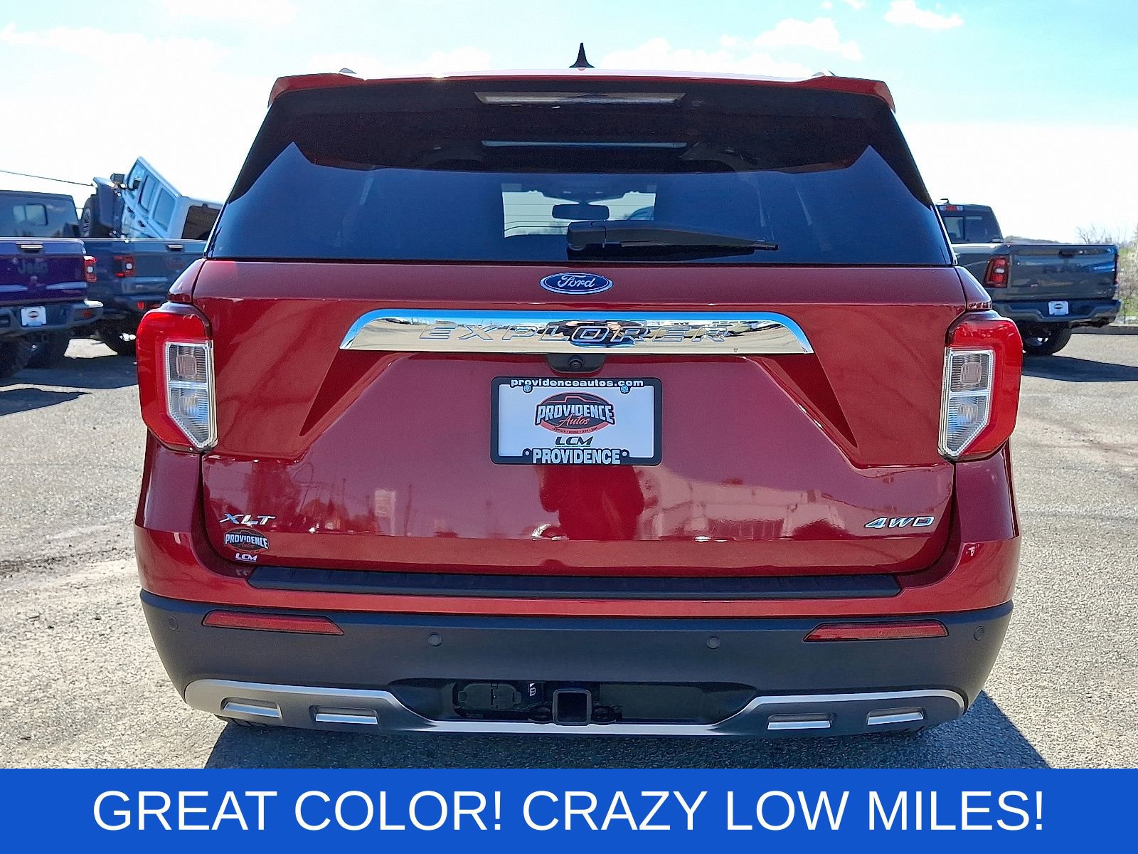 Used 2023 Ford Explorer XLT w/ Equipment Group 202A image 6