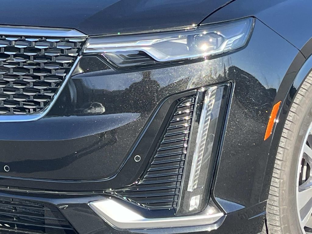 Certified 2024 Cadillac XT6 Premium Luxury w/ LPO, Floor Liner Package AWD/4WD image 9