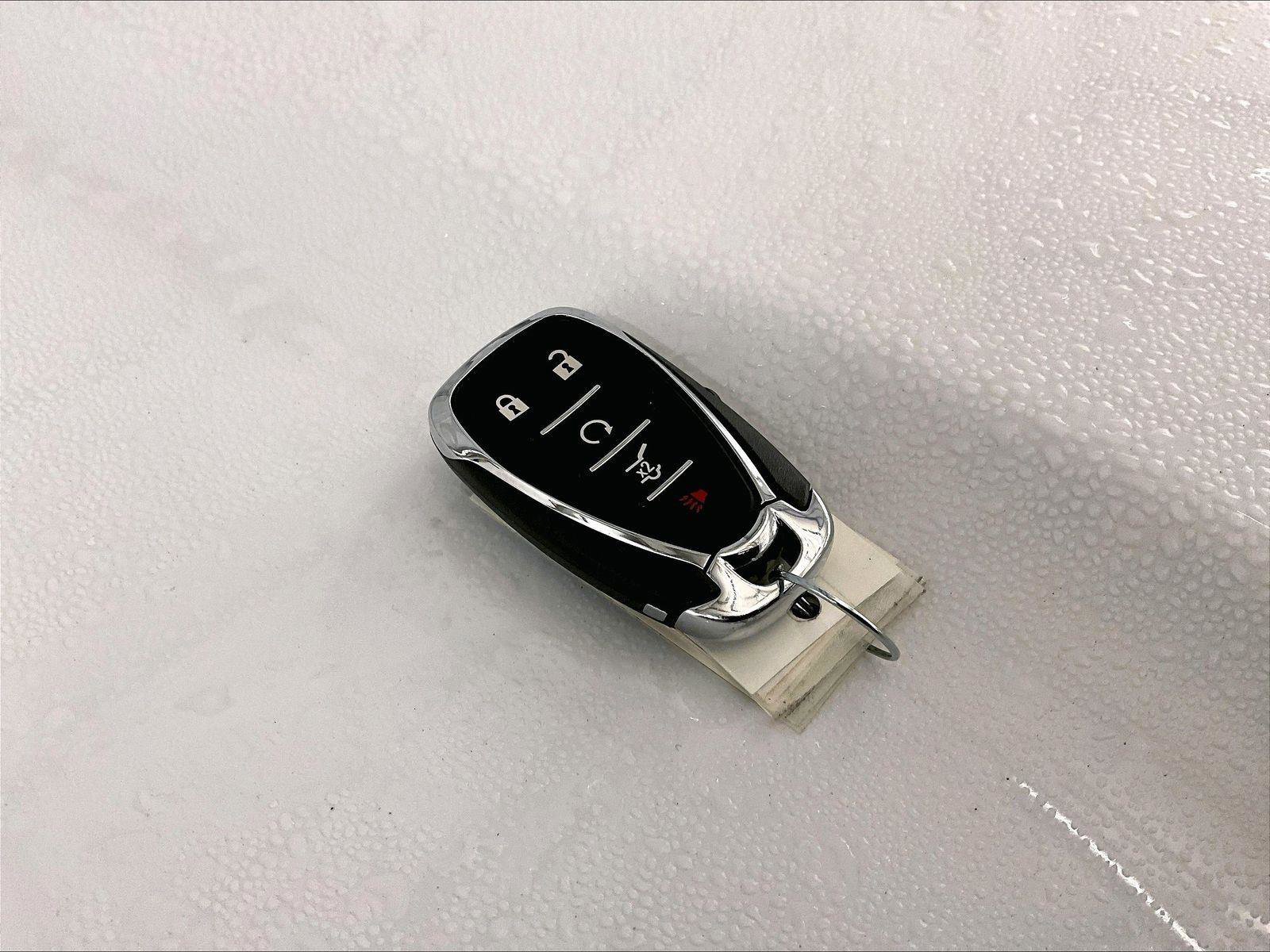 Used 2023 Chevrolet Equinox Premier AWD/4WD image 9