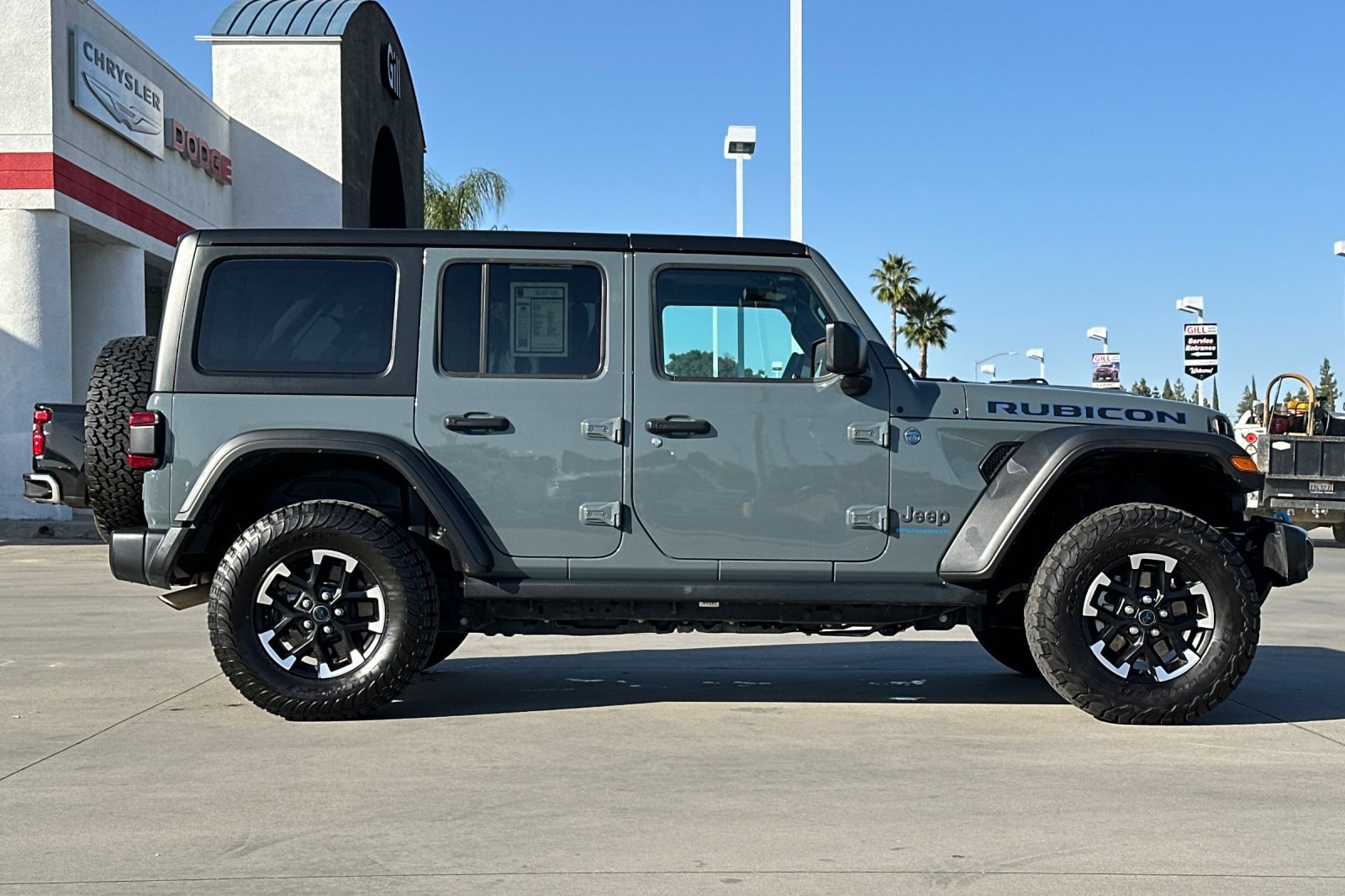 Used 2024 Jeep Wrangler Unlimited Rubicon 4xe image 7