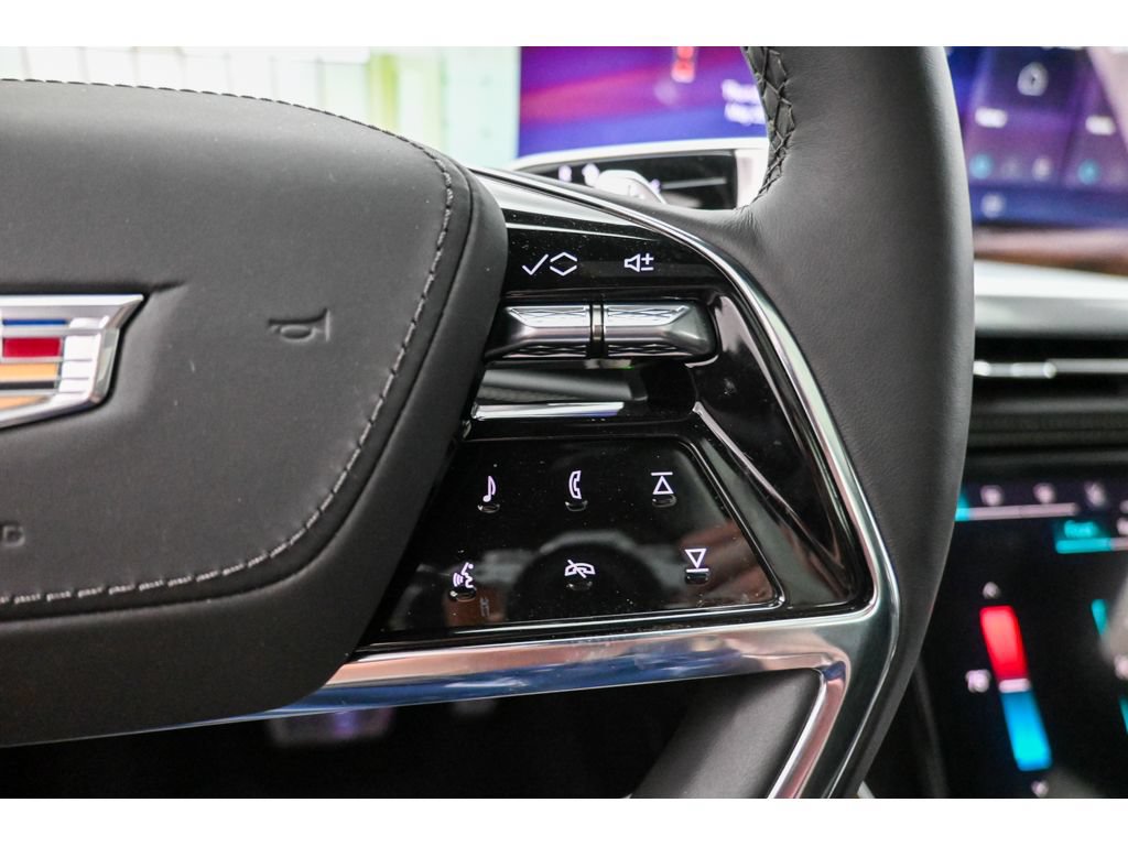 New 2025 Cadillac Escalade Sport Platinum w/ LPO, ONYX Package AWD/4WD image 30
