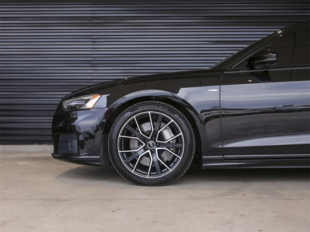 Used 2021 Audi A8 L 3.0T w/ Executive Plus Package image 14