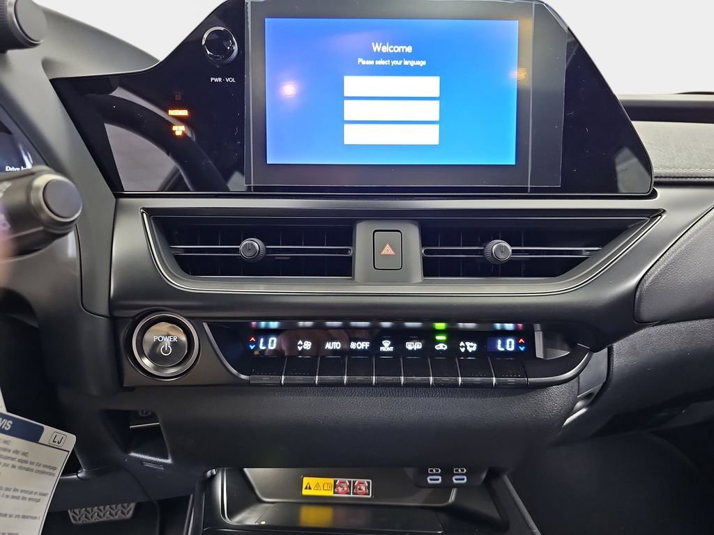 New 2026 Lexus UX 300h AWD image 23