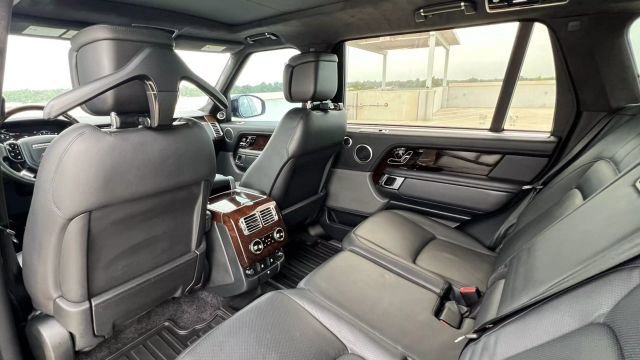 Used 2019 Land Rover Range Rover Long Wheelbase Supercharged image 78