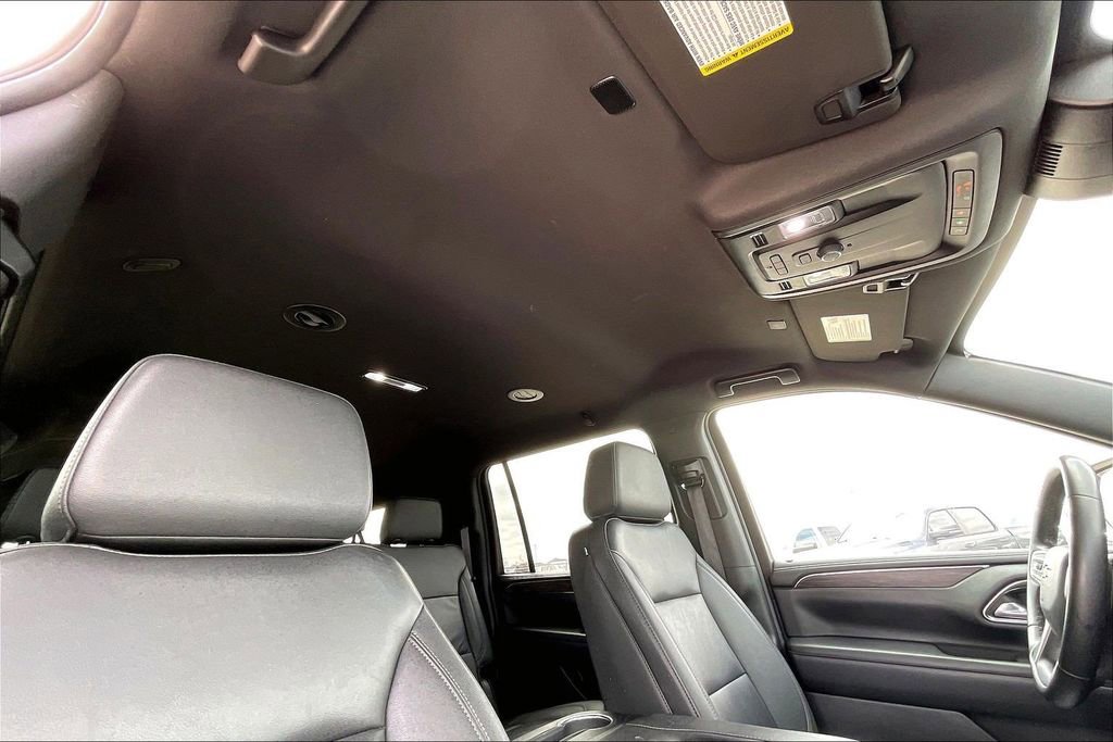 Used 2024 Chevrolet Suburban LT AWD/4WD image 28