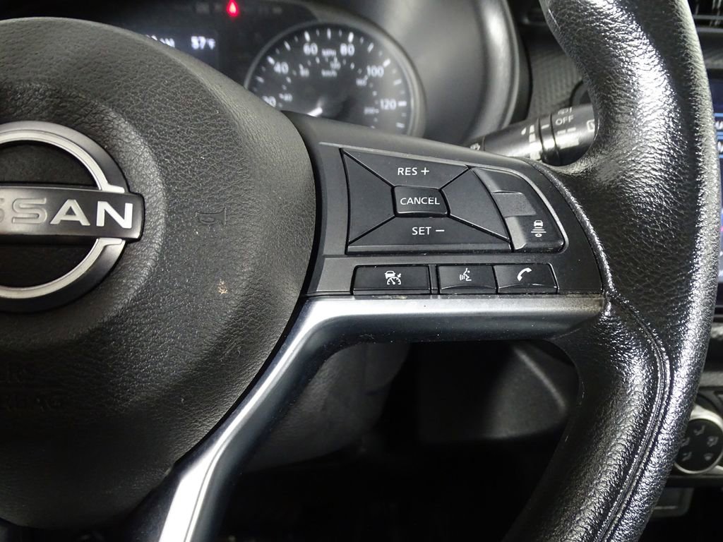 Used 2023 Nissan Kicks SV image 23