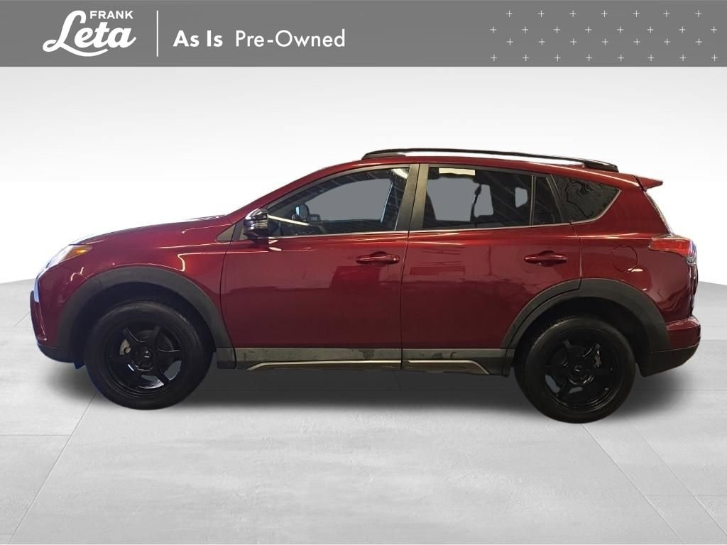 Used 2018 Toyota RAV4 Adventure AWD/4WD image 3