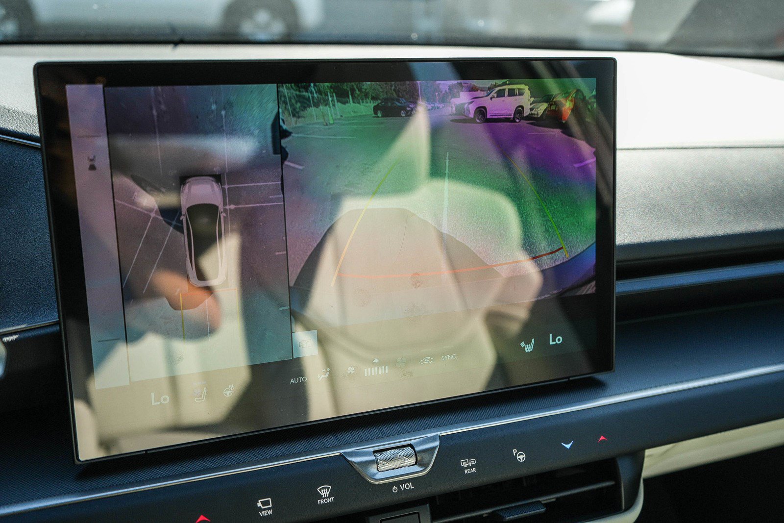 New 2026 Lexus ES 350h AWD w/ Cold Area Package image 23