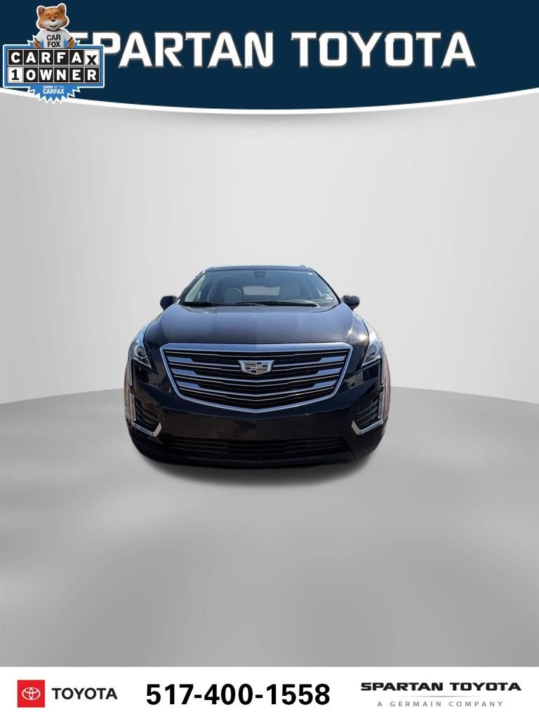 Used 2018 Cadillac XT5 Luxury w/ Driver Awareness Package image 11