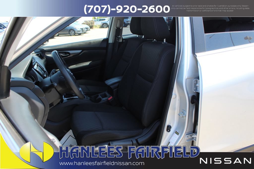 Used 2020 Nissan Rogue S FWD image 12