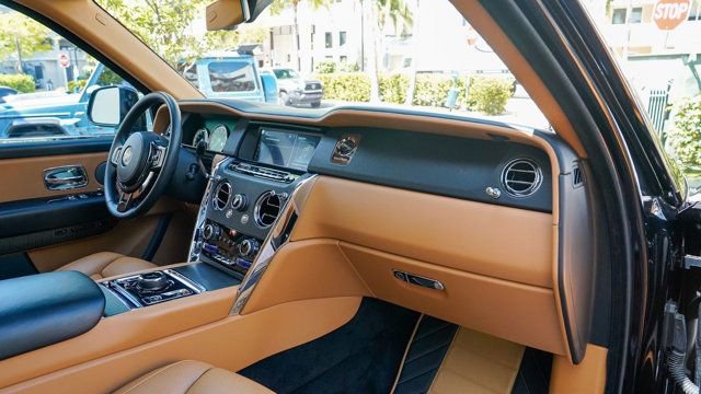 Used 2019 Rolls-Royce Cullinan image 85